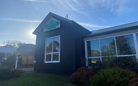 Tumbarumba Motel & Elms Restaurant  Australia